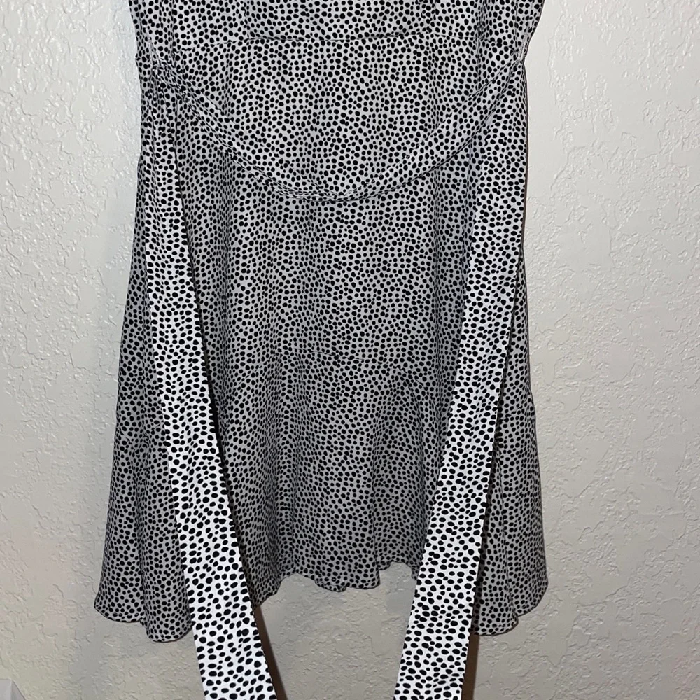 Mon Ami Black and White Spotted dress - Picture 4 of 12